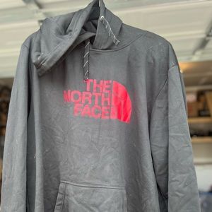 Mens XL north face hoodie.